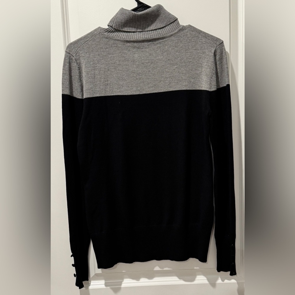 Cable & Gauge Black Gray Colorblock Turtleneck Sweater Size M - Picture 8 of 8